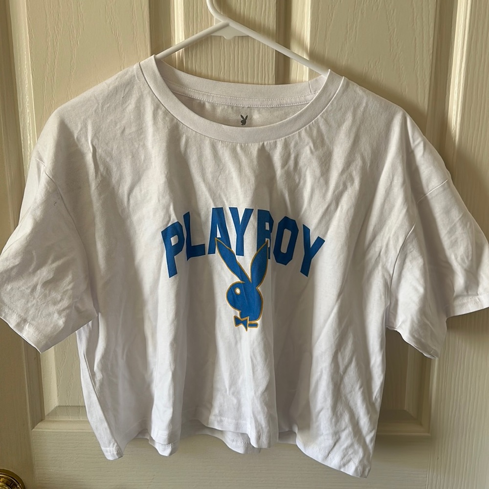 cropped playboy tee